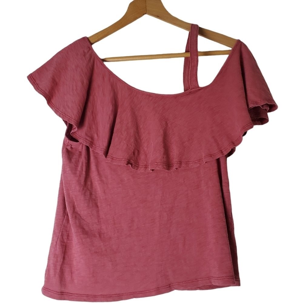 Altar'd State Cold Shoulder Ruffle Top Size Small - Picture 3 of 10